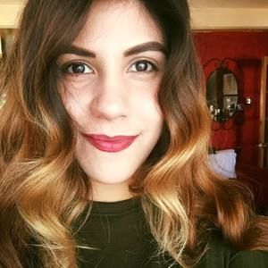 Meet your Posher, Gabriela